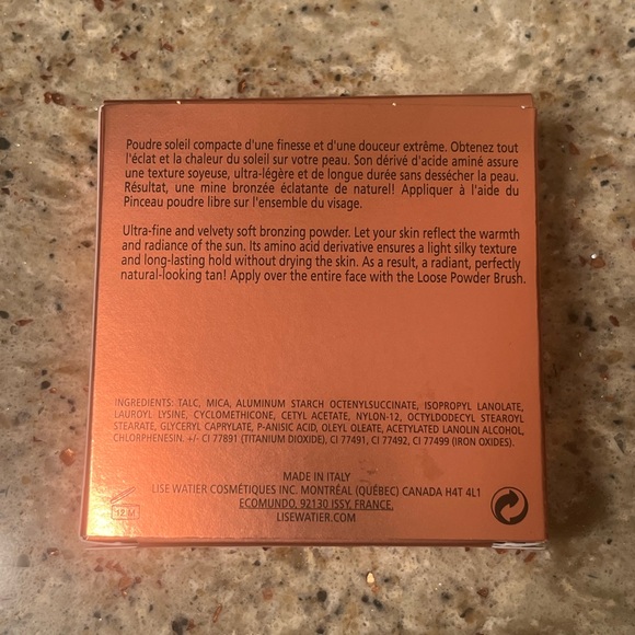 Lise Watier Havana Bronzing Powder - Picture 5 of 6